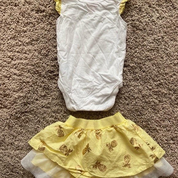 made with love by PLACE Yellow 2 Piece I’m a Little Sweetie Pineapple Set - Picture 3 of 4